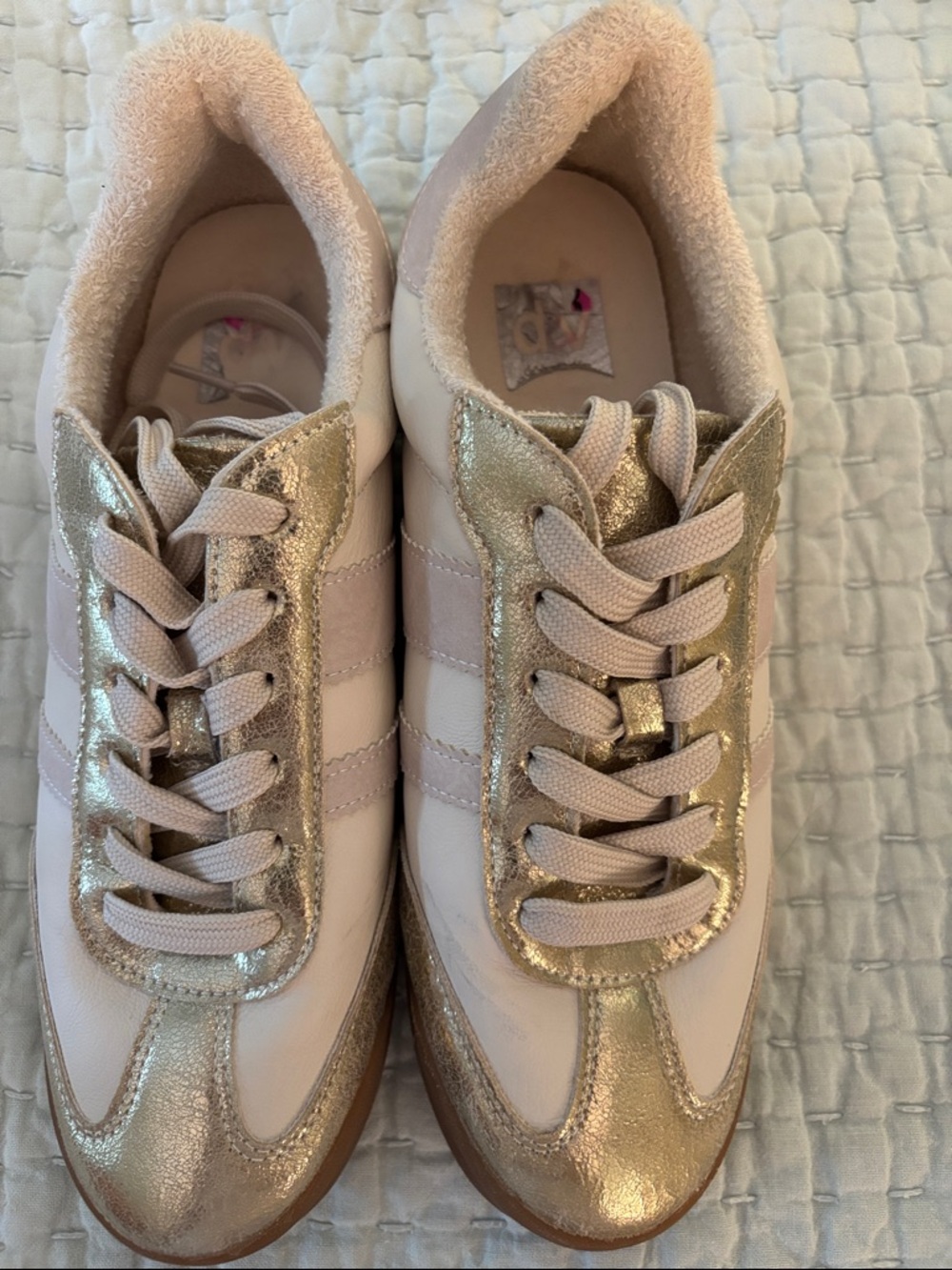 Women's Cteam & Gold Metallic Casual Sneakers